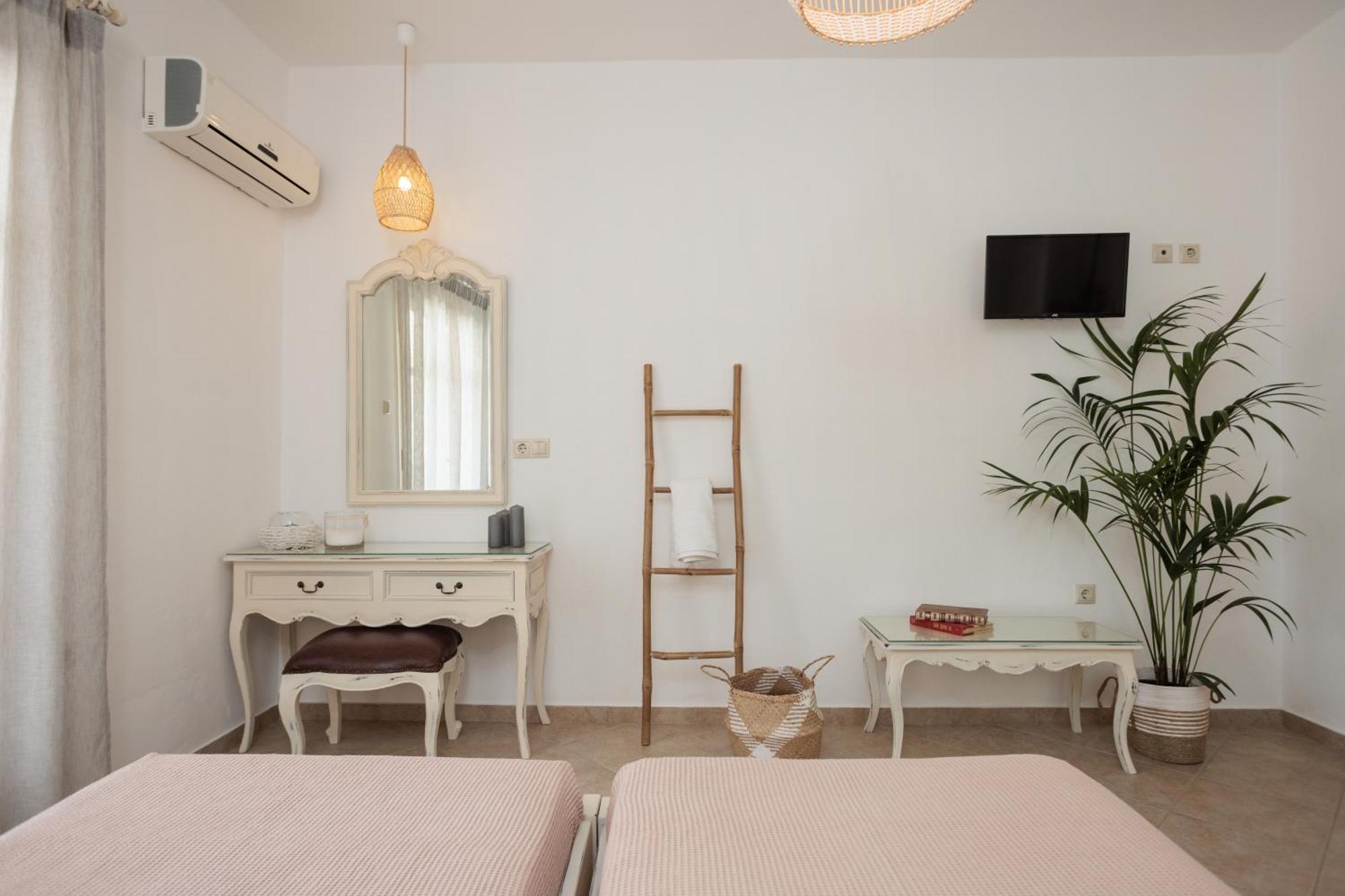 Maria'S Rooms & Studios Agia Anna (Naxos) Exterior foto